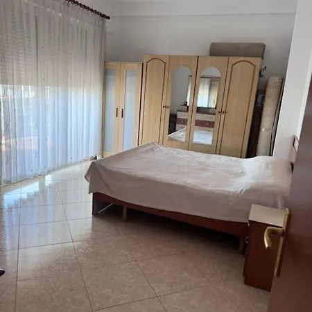 Apartament Spacious Urban In